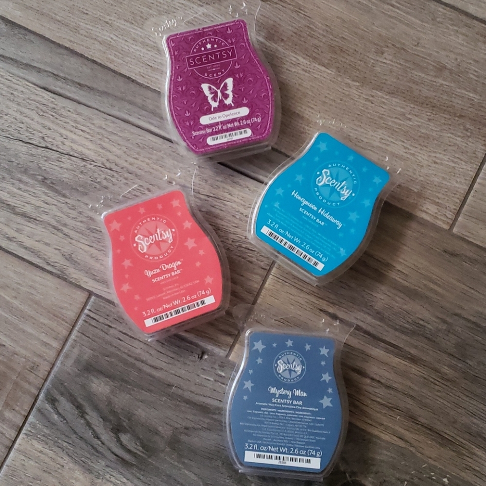 FINAL/Discontinued Scentsy wax bundle